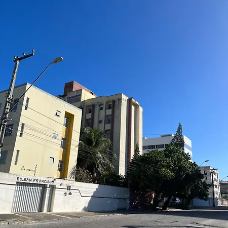 Aluga-se Em Fortaleza-ce Apartamento