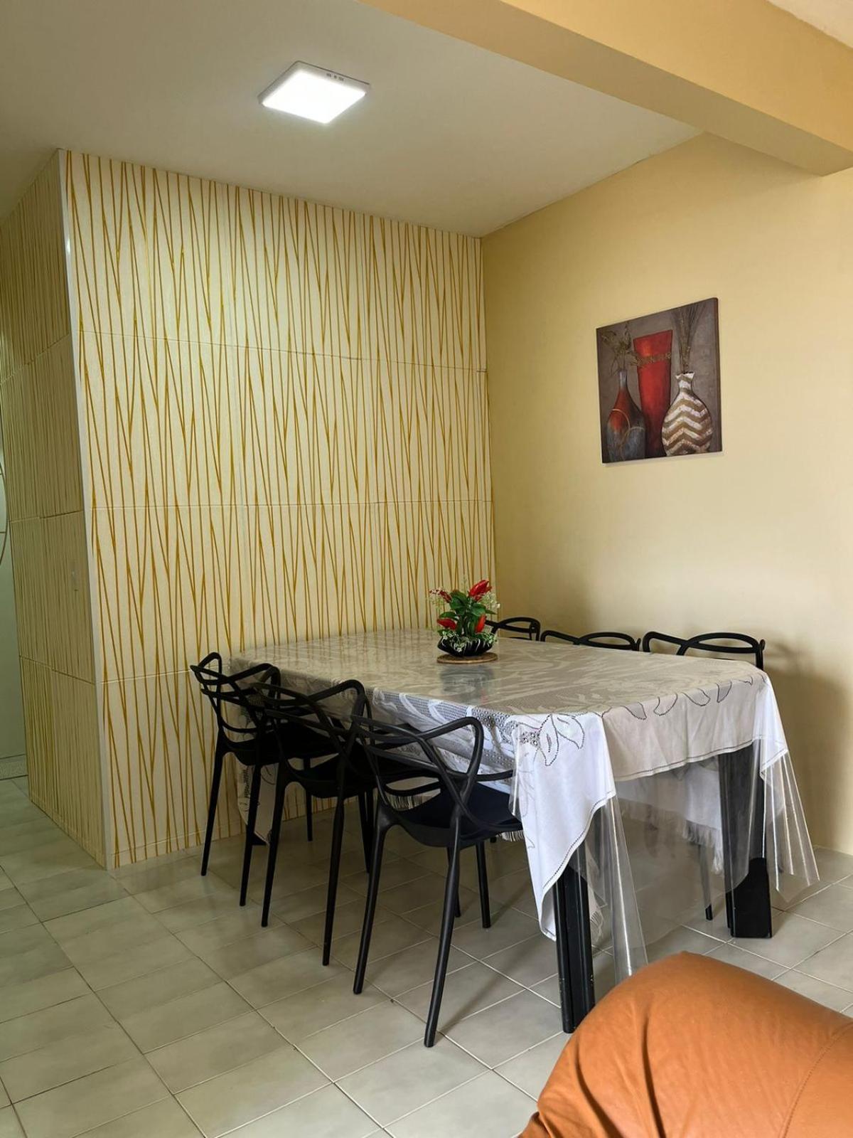 Aluga-se Em Fortaleza-ce Apartamento *